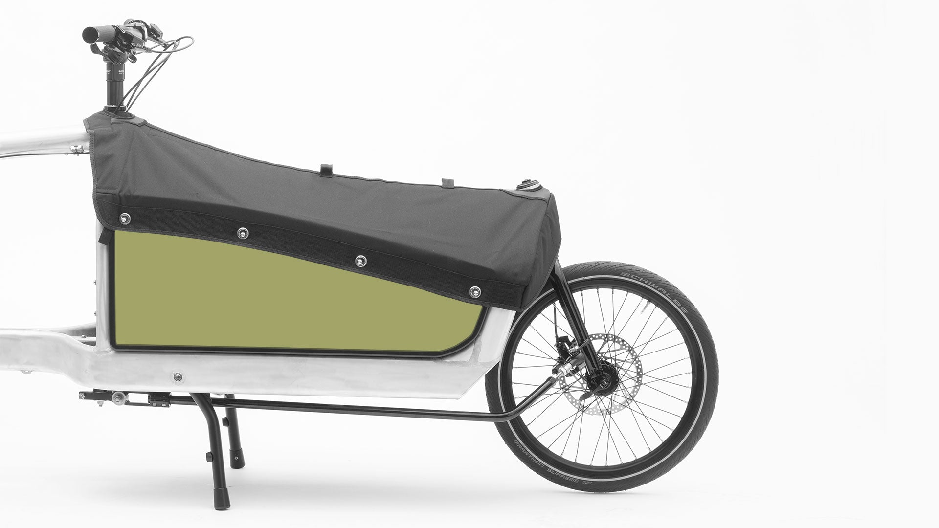 Sideview of the green Lizzard king BBX panels with hood attached