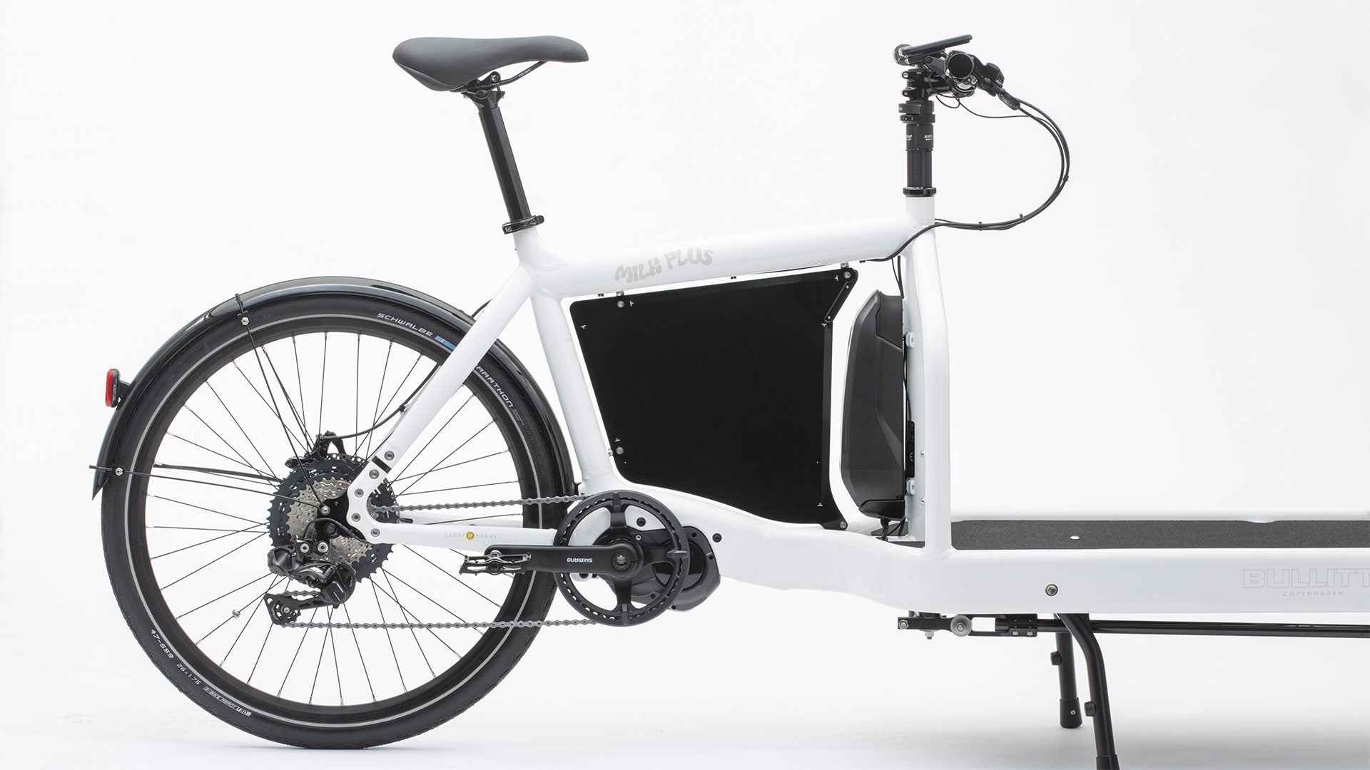 studio picture of a black billboard for the eBullitt