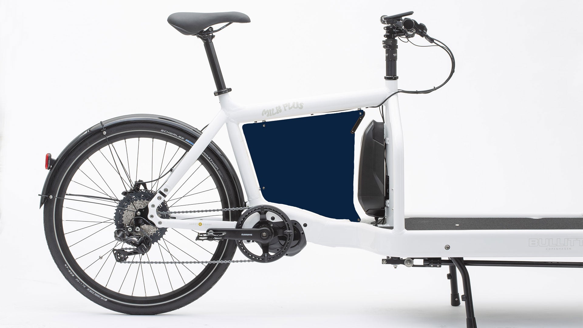 studio picture of a dark blue billboard for the eBullitt