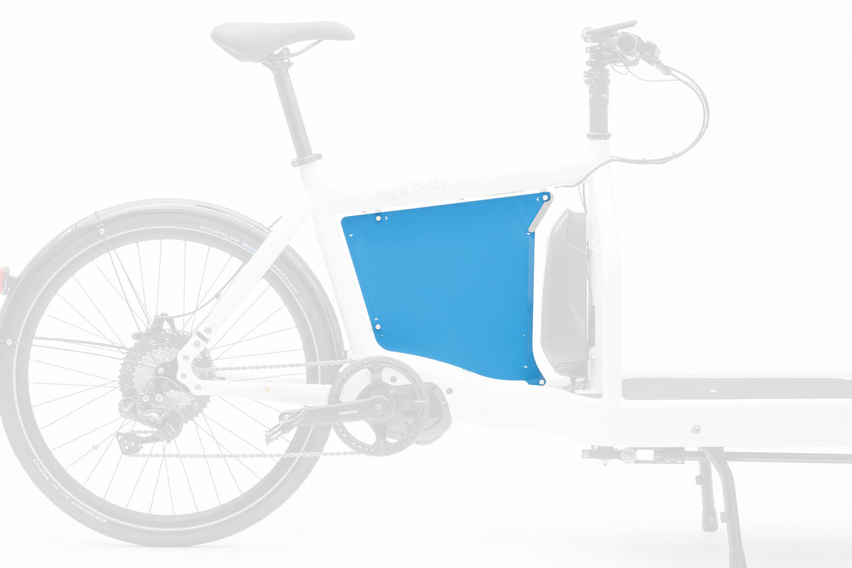 studio picture of a blue billboard for the small battery eBullitt