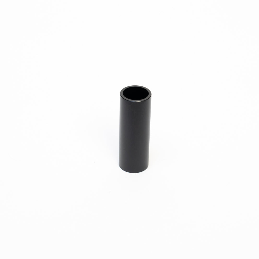 Spacer for long steering rod