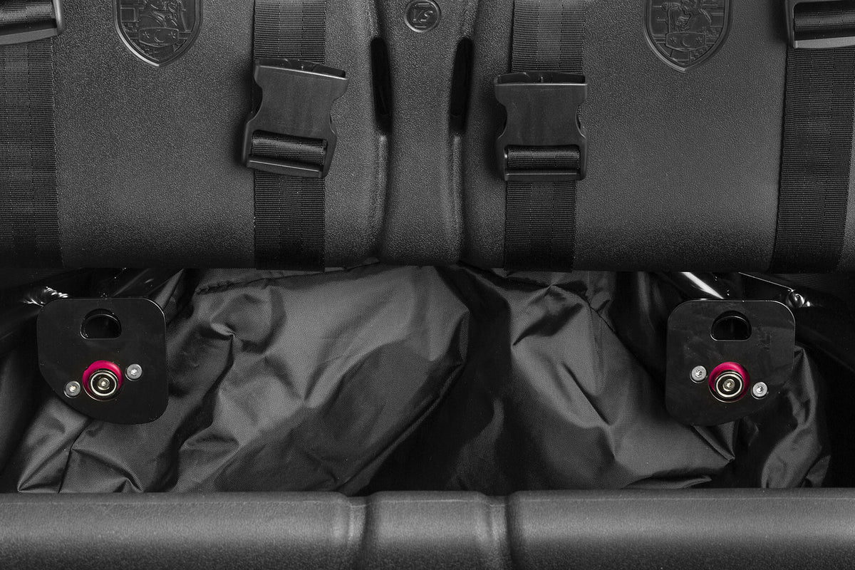 twin seat without seatbelts