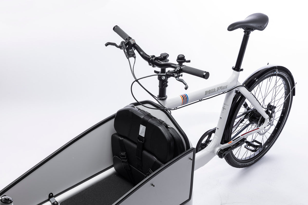 Milk Plus Bullitt with BBX and a Foldable seat