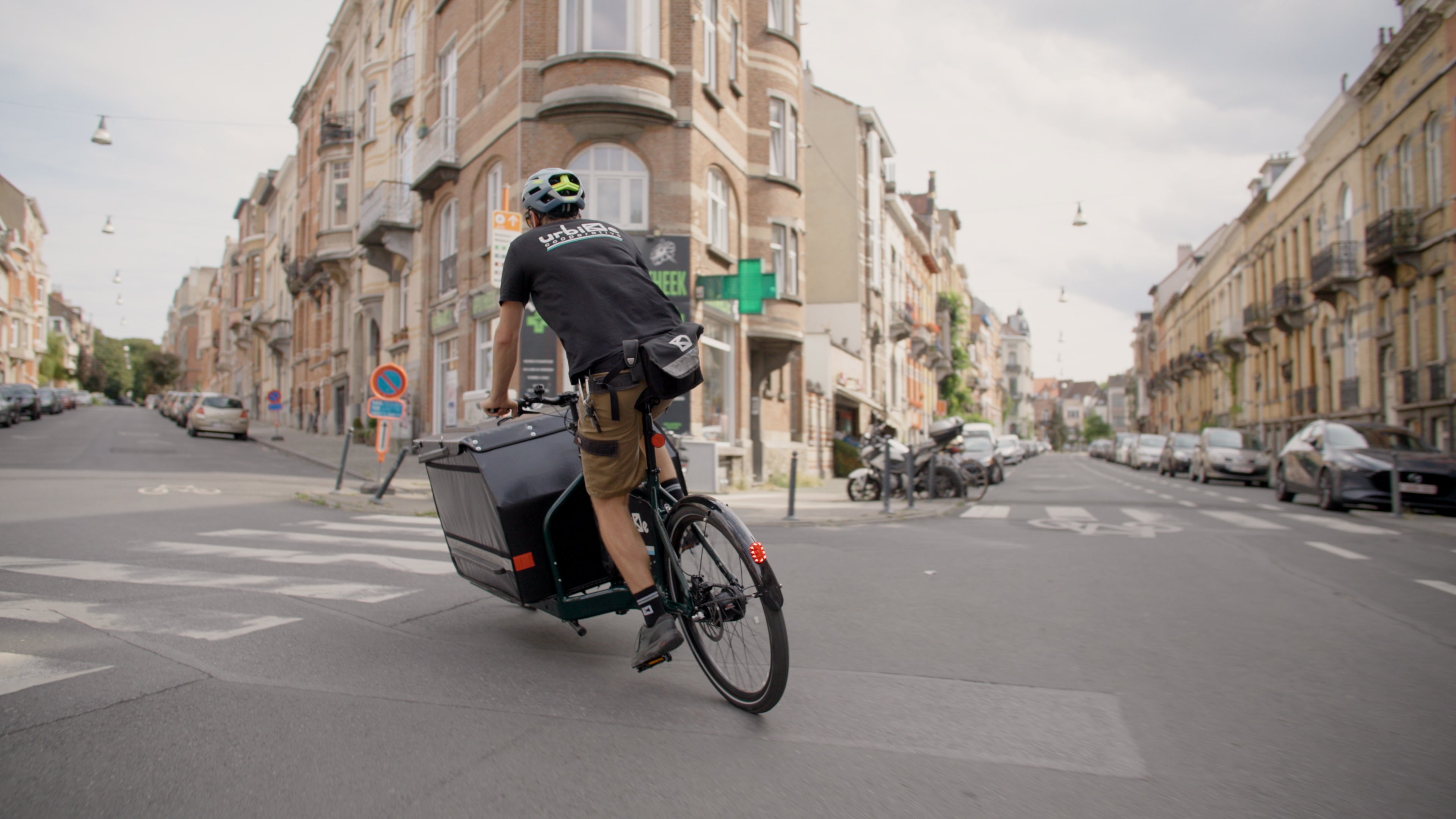 Biking on a Bullitt in Brussels