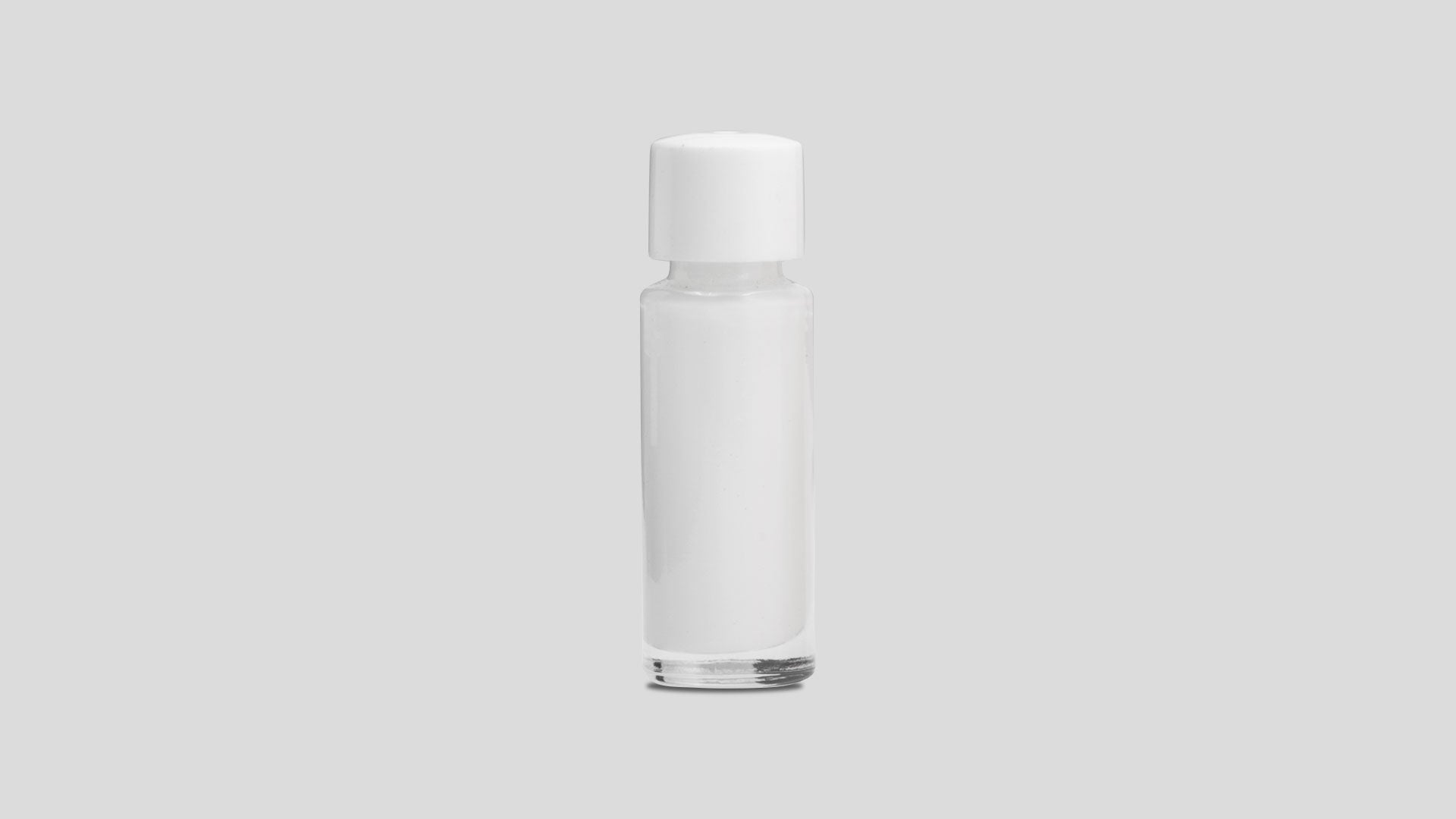 A bottle with repair paint for Bullitt Milk Plus'