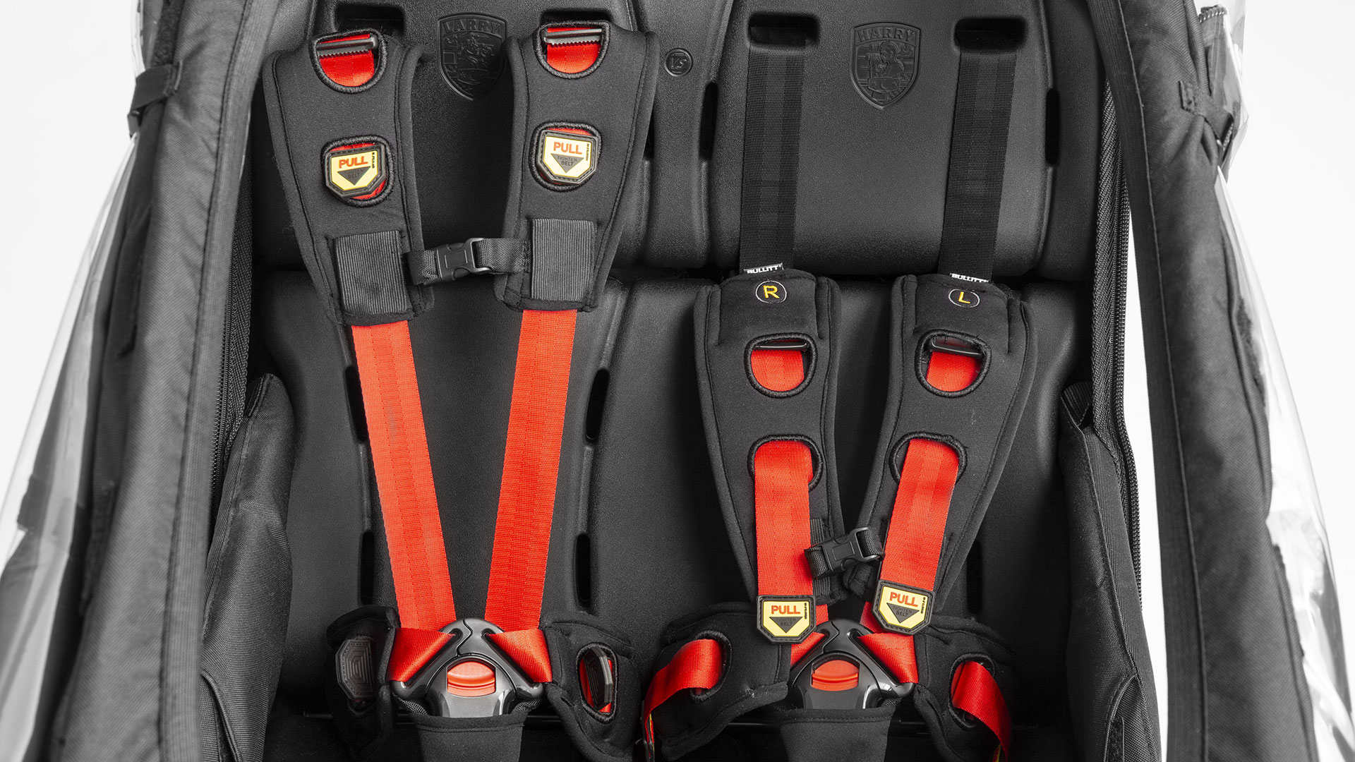 Seatbelt for twin seat