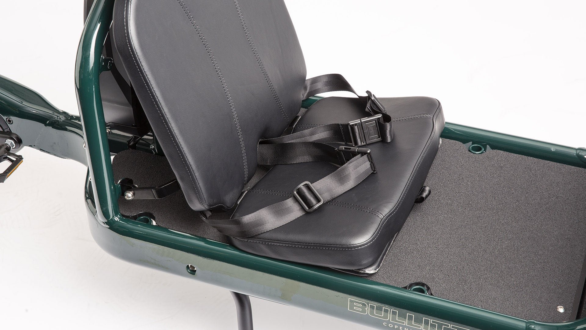 Race Bullitt with a Foldable Seat